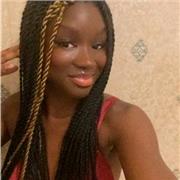 Profesor imparte clases a todos los niños de todas las edades